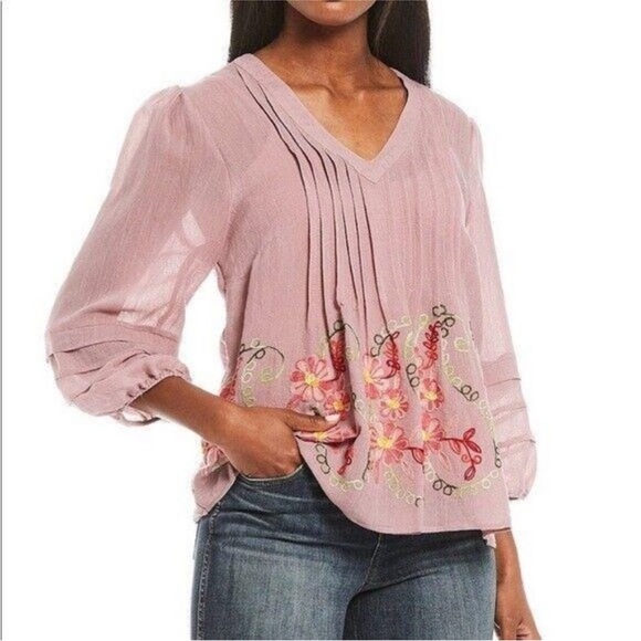 Fig and Flower Size M 3/4 Sleeve Blouse - Picture 1 of 7